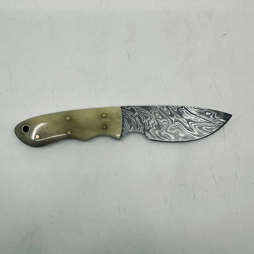 Handmade Damascus Steel Hunting Knife Bone Handle Leather Sheath